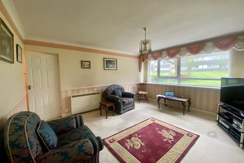39 Elm Close, Nottingham, NG3 5AH