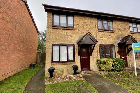 2 bedroom end of terrace house to rent, Frimley, Camberley