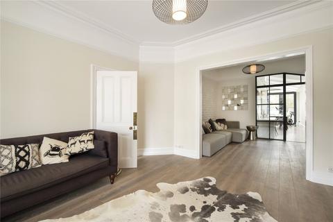 28 Maze Road, Richmond, TW9 3DE