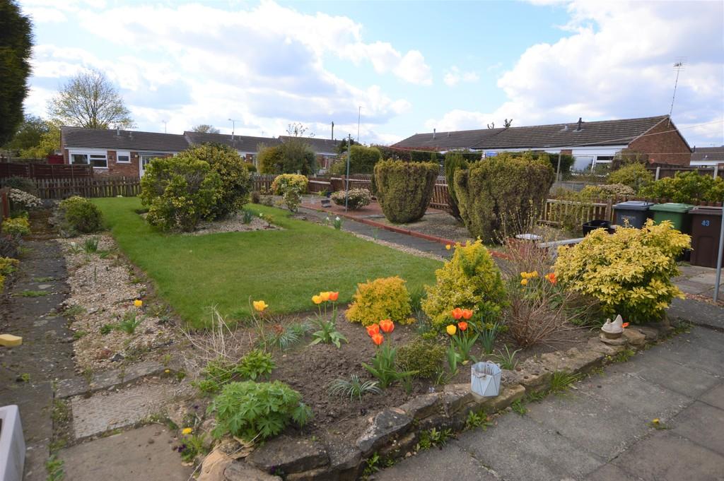 Furnace Road, Bedworth 2 bed semidetached bungalow £149,950