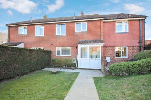 46 Forest Dene, Crowborough, TN6 2EX