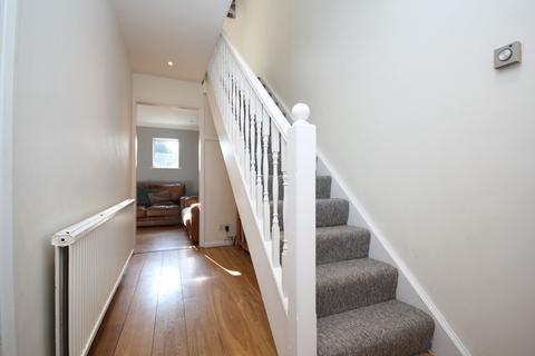 46 Forest Dene, Crowborough, TN6 2EX