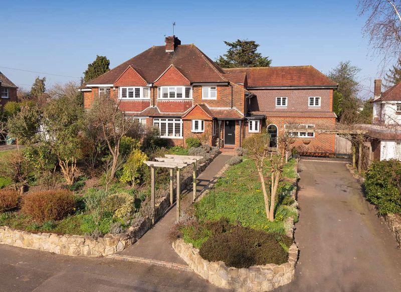 Old Hadlow Road, Tonbridge, TN10 4EY 4 bed semidetached house for sale