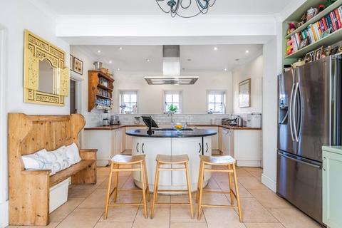35 Hillcrest Road, Purley, CR8 2JF