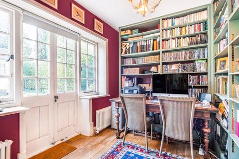 35 Hillcrest Road, Purley, CR8 2JF