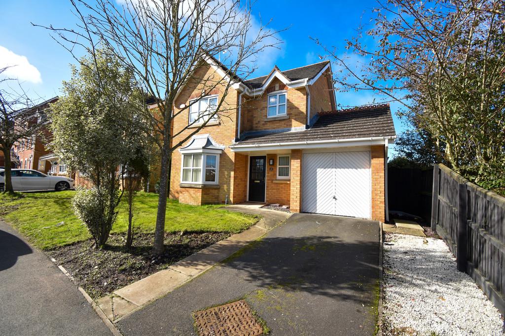 Rosefinch Way, Blackpool, FY3 3 bed detached house £210,000