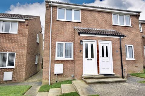 9 Caburn Close, Scarborough, YO12 5DY