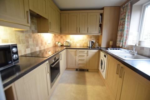 9 Caburn Close, Scarborough, YO12 5DY