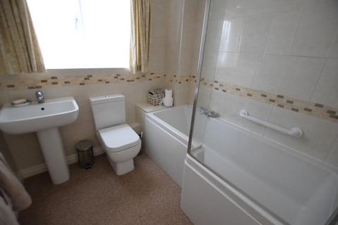 9 Caburn Close, Scarborough, YO12 5DY