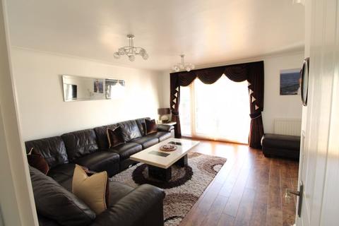 3 Hunters Close, Bexley, DA5 2HJ