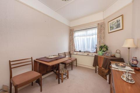 Faircrouch Beeches Road, Farnham Common, Slough, SL2 3PS