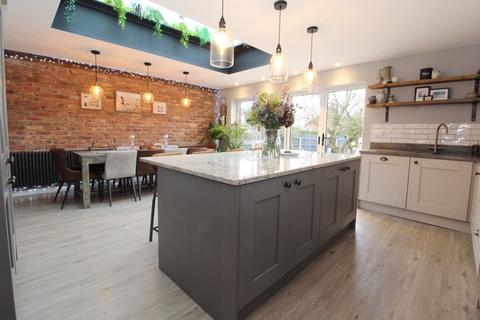 48 Field Lane, Pelsall, Walsall, WS4 1DW