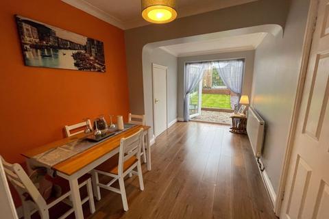 21 Brooklands Avenue, Walsall, WS6 6LF