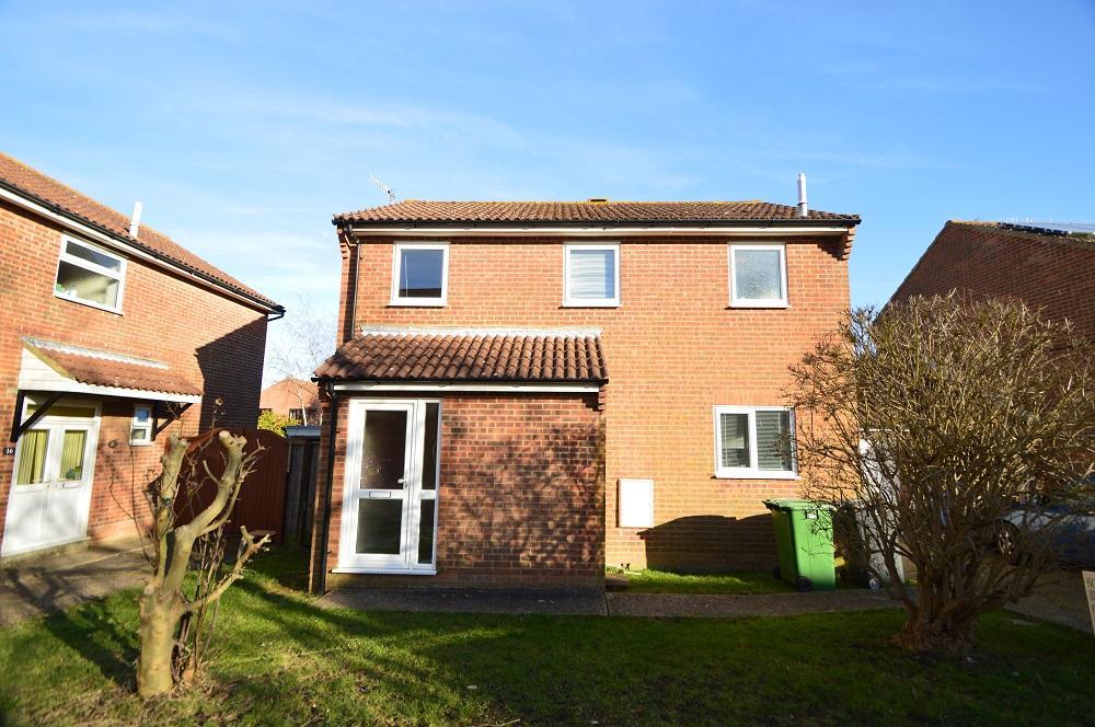 Winterbourne Close, Hastings, East Sussex, TN34 1XG 3 bed detached