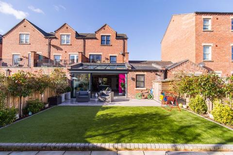12 Darnborough Gate, Ripon, HG4 2TF