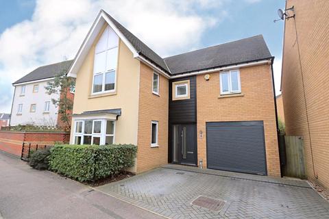 4 Gloucester Gate, Broughton, Milton Keynes, MK10 7BX