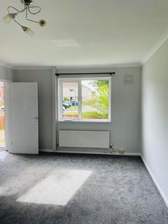 2 bedroom semi-detached house to rent, Springcroft Drive, Doncaster