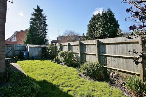 3 bedroom property with land for sale - Reid Close, Banbury.  House and Building Plot.