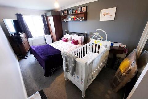 Flat 49, Ruby Court Norbury Road, Feltham, TW13 4SN