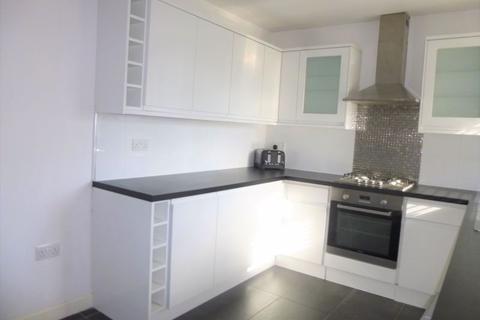 9 Hudson Road, Harlington, Hayes, UB3 5EL