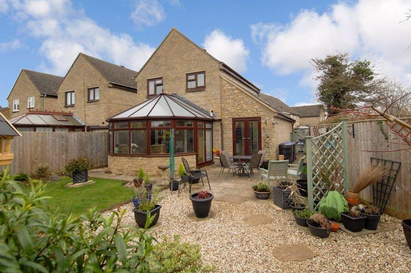 Chorefields KIDLINGTON 3 bed detached house £475,000