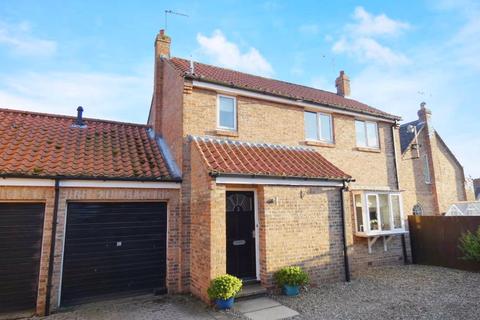 2 Eastwold, North Newbald, York, YO43 4TQ
