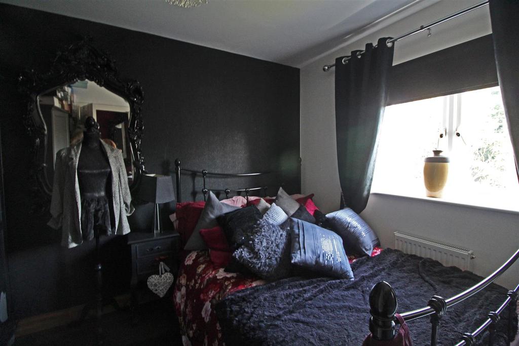 Bedroom1.jpg