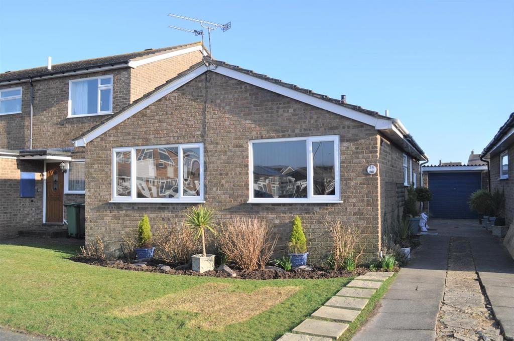 Bridgemere Road, Eastbourne 2 bed detached bungalow £310,000