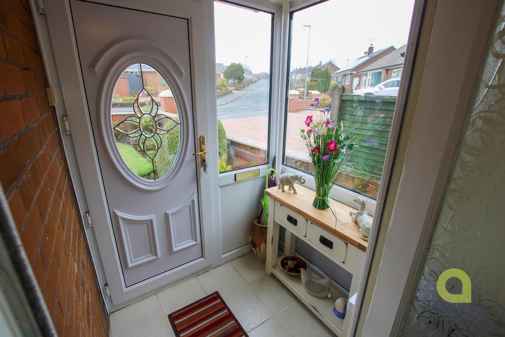 Vancouver Crescent, Blackburn 2 bed detached bungalow £175,000