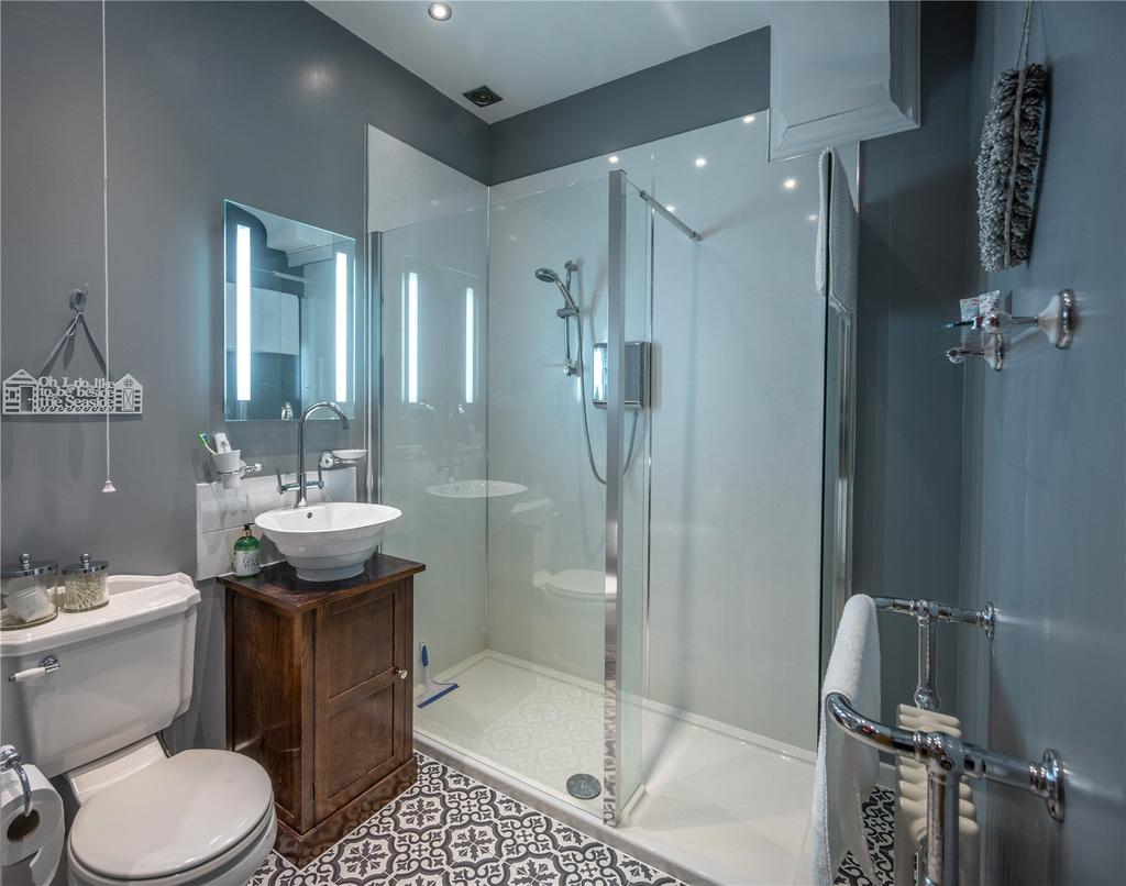 Bedroom 5 En Suite
