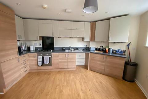 58 Springhead Parkway, Northfleet, Gravesend, DA11 8BF