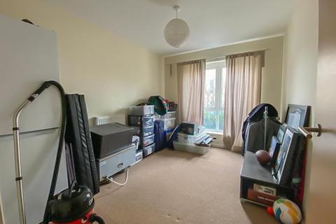 58 Springhead Parkway, Northfleet, Gravesend, DA11 8BF