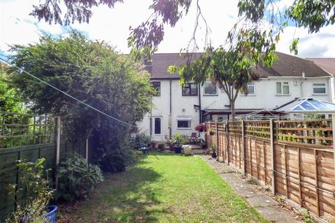 14 Christianfields Avenue, Gravesend, DA12 5NF