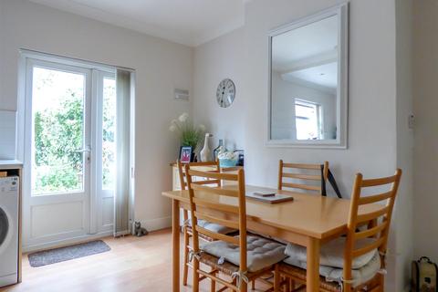 14 Christianfields Avenue, Gravesend, DA12 5NF