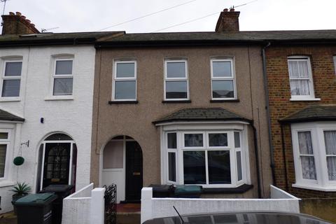40 Coombe Road, Gravesend, DA12 5PB