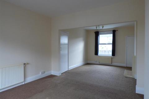 40 Coombe Road, Gravesend, DA12 5PB