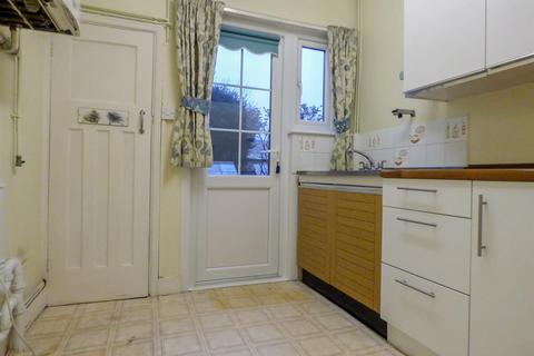 21 Gatwick Road, Gravesend, DA12 5AJ