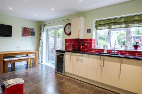 133 Valley Drive, Gravesend, DA12 5RU