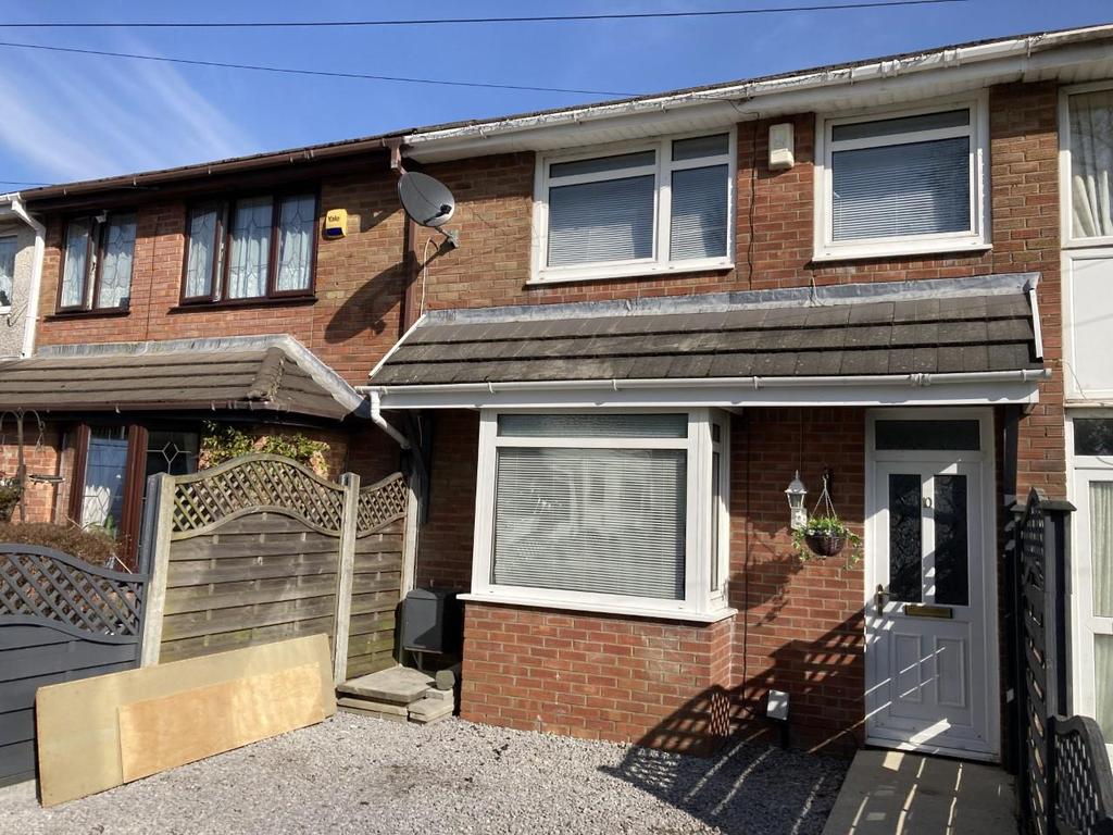 Lon Enfys, Llansamlet, Swansea 3 bed terraced house £125,000