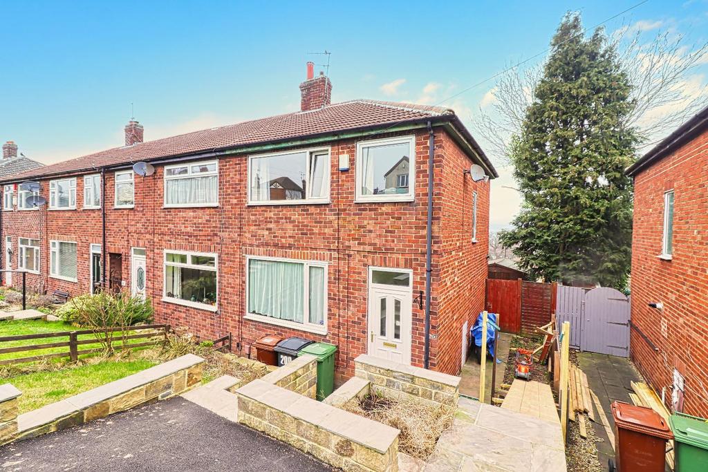 Broad Lane, Bramley 3 bed end of terrace house £139,950