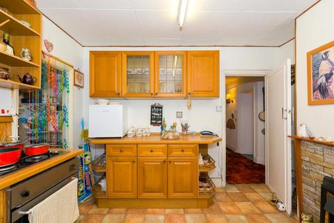 1 Windmill Avenue, Epsom, KT17 1LL