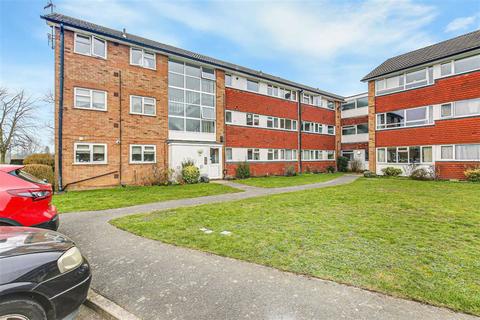 11 Master Close, Oxted, RH8 9NA