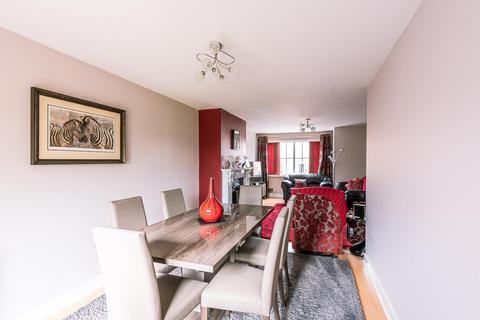 11 Ducks Farm Close, Kirby Misperton, Malton, YO17 6XH
