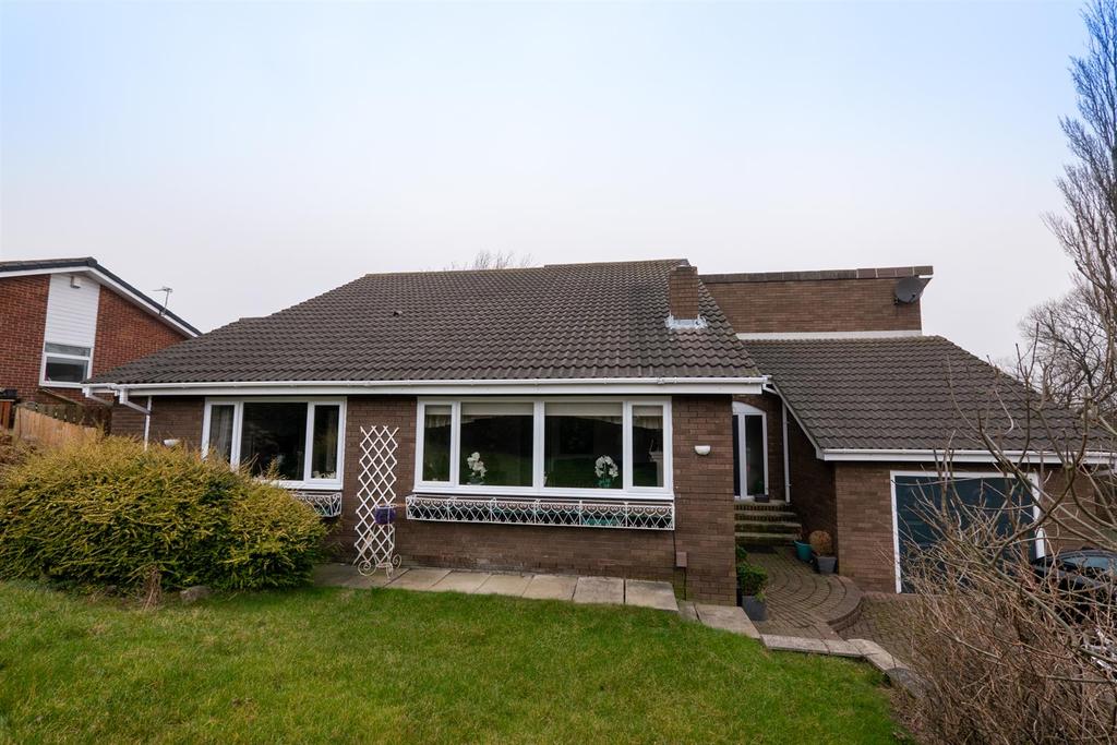 Offerton Close, South Hylton, Sunderland 3 bed detached bungalow £289,000