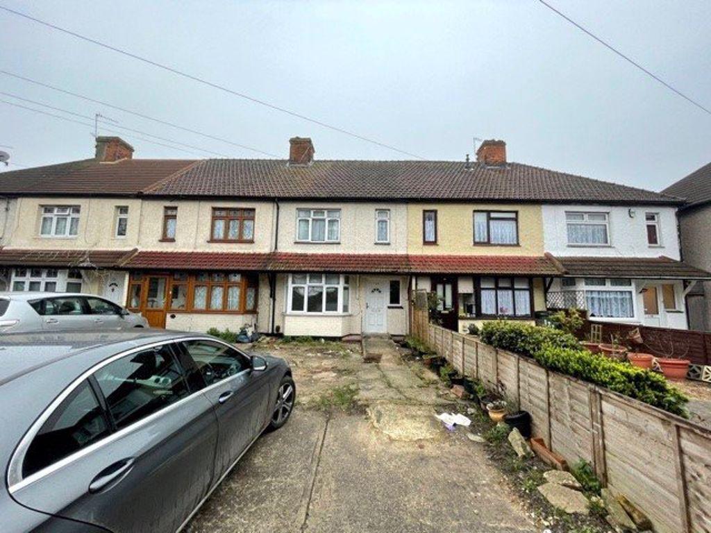 Oldchurch Road, Romford 3 bed house £1,450 pcm (£335 pw)