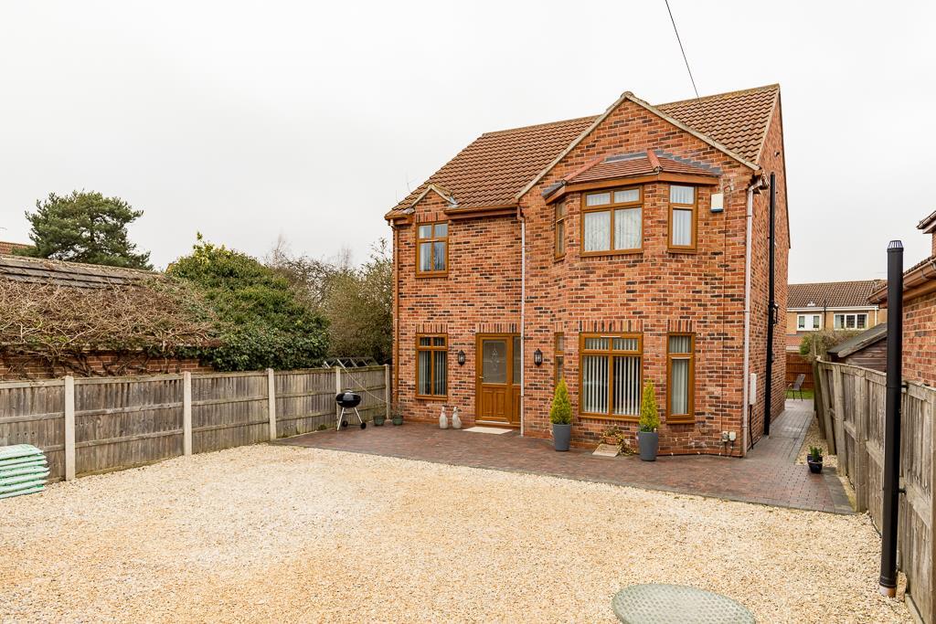 Station Road, Hatfield, Doncaster 4 bed detached house £330,000