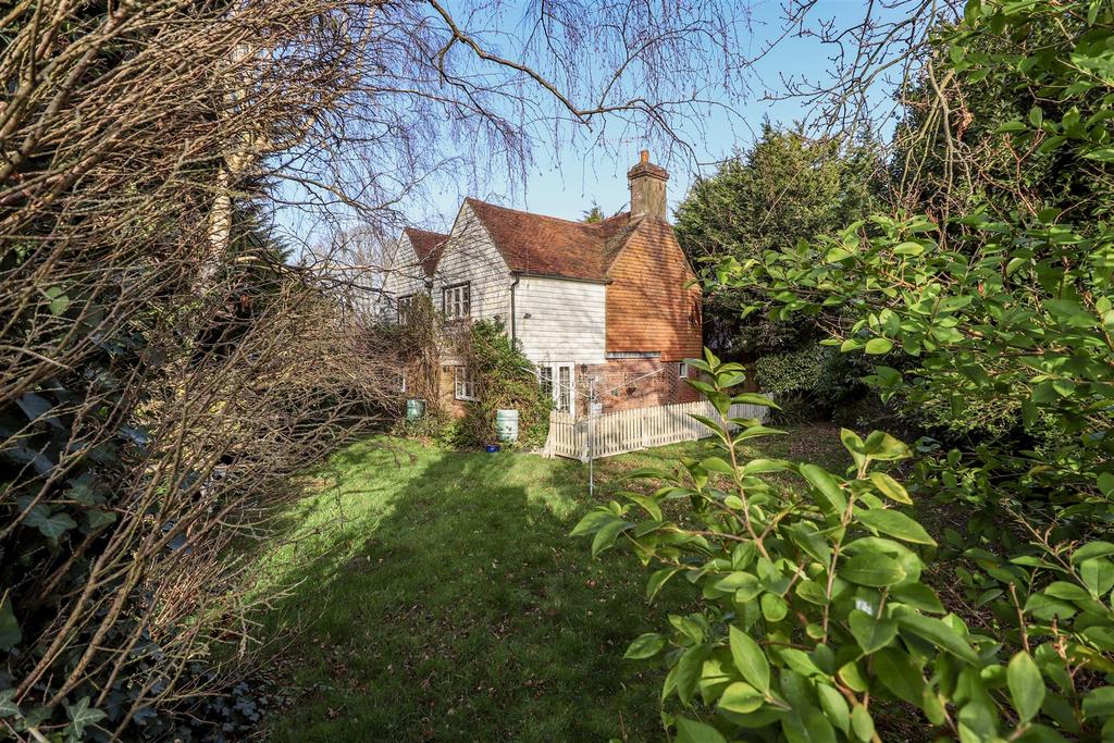 West End, Herstmonceux, Hailsham 3 bed house £450,000