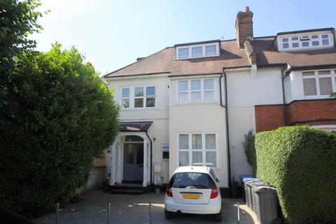 Flat 2, 14 Elm Park Road, London, N21 2HN