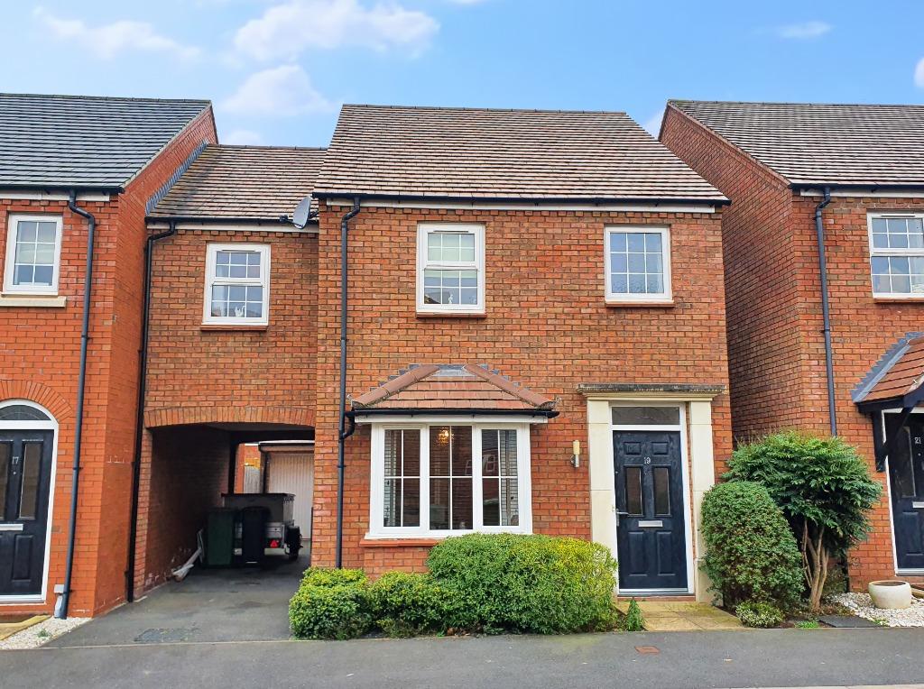 Red Norman Rise, Holmer, Hereford 4 bed link detached house £275,000