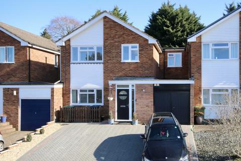 3 Beaumayes Close, Hemel Hempstead, HP1 1SW